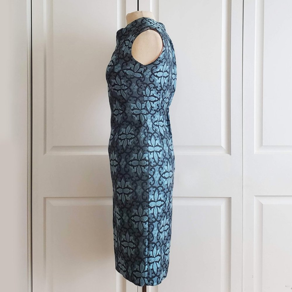 Vintage 1950's Fitted Brocade Dress - Picture 2 of 12